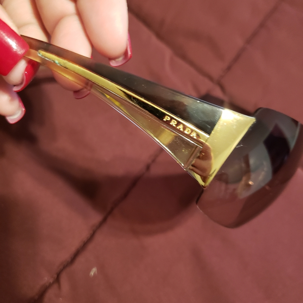 Prada Sunglasses - Picture 4 of 6